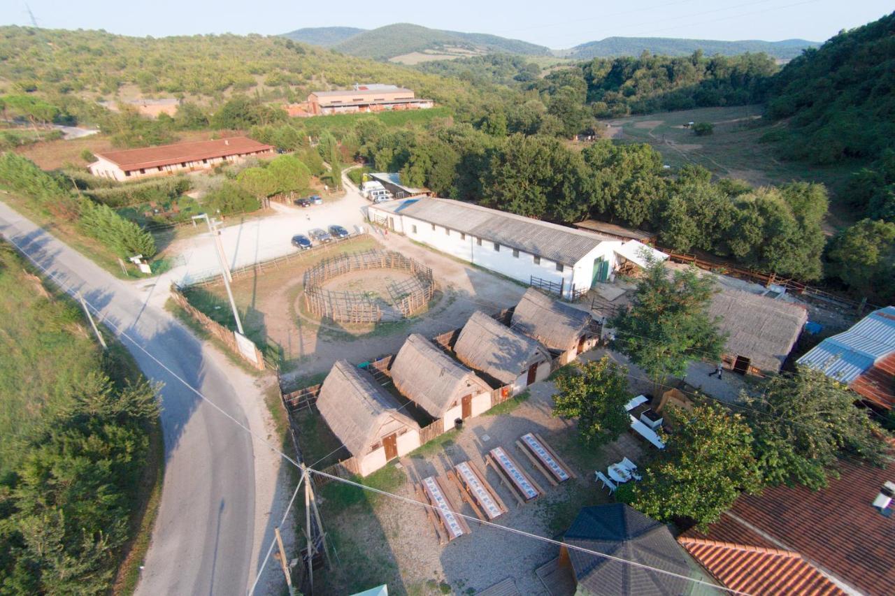 Hostel La Dimora Degli Etruschi *